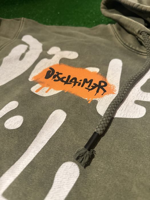 Горница на марката Disclaimer