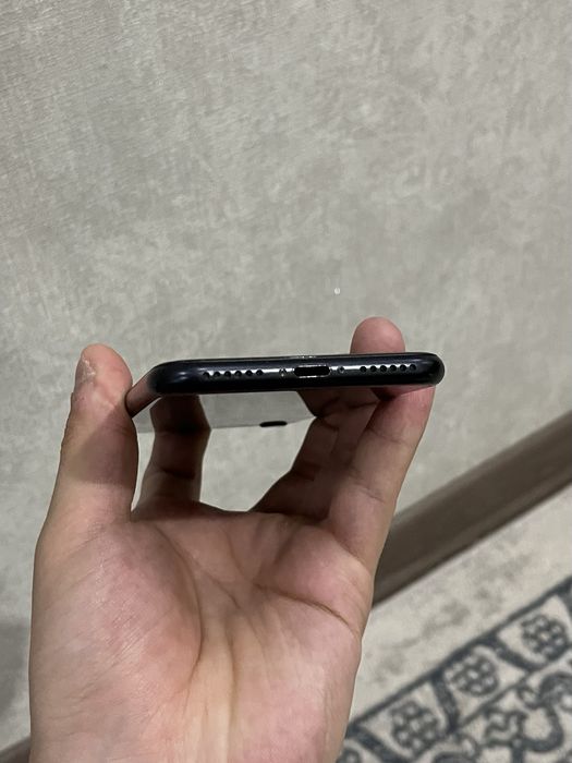 iPhone se 2020 64gb