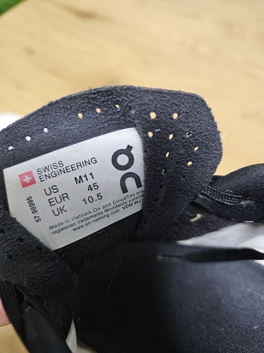 On Running Cloudboom - маратонки бягане