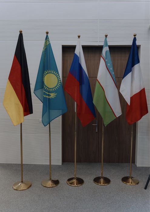 Флагштоки с высотой до 3.2 метра