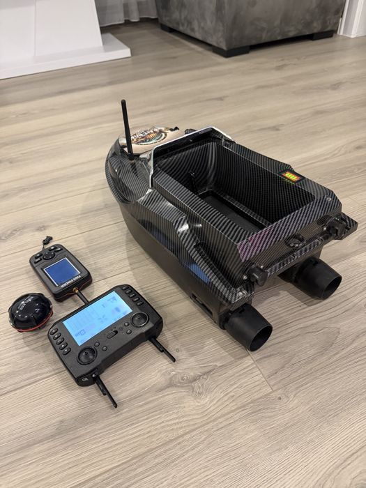 Navomodel Catamaran cu Gps,pilot automat si sonar