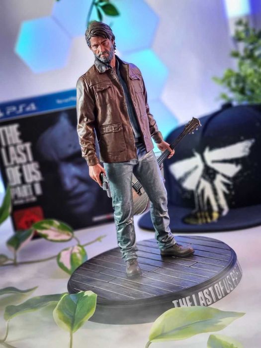 Статуетка Dark Horse Games: The Last of Us Part II - JOEL, 22 cm.