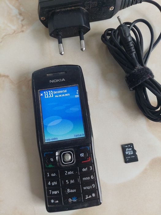 Vând Nokia E50 Black, în stare generală bună + card + încărcător /poze