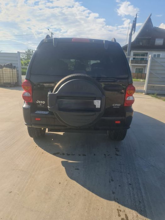 Dezmembrez cheroke kj motor 2.8 2.5 2.4