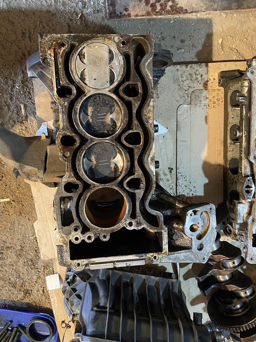 Продам запчасти на двигатель N46B20