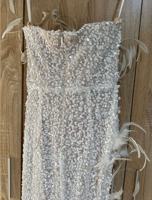 рокля на Reina Store