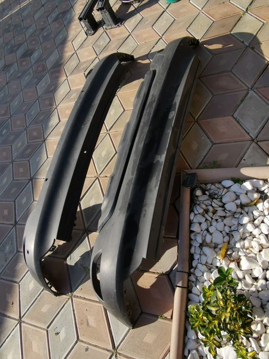 Spoiler bara spate Renault captur 1