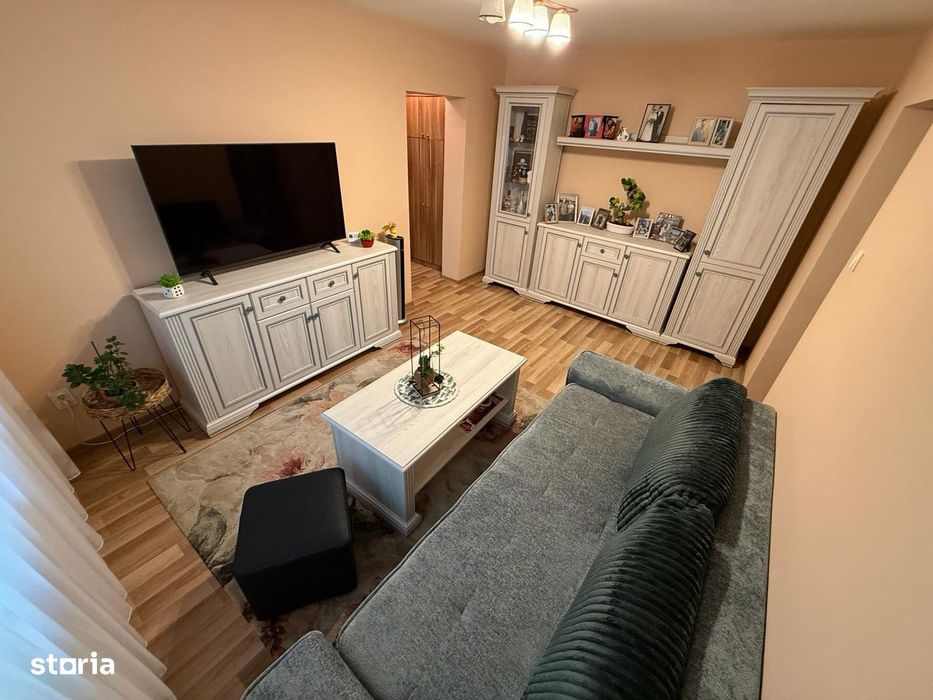 Str. I. Slavici – Ap. 3 camere, et. III, mobilat si utilat — fotografia 1