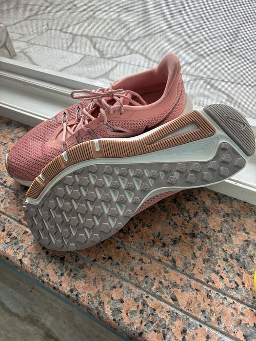 Платнени маратонки Nike