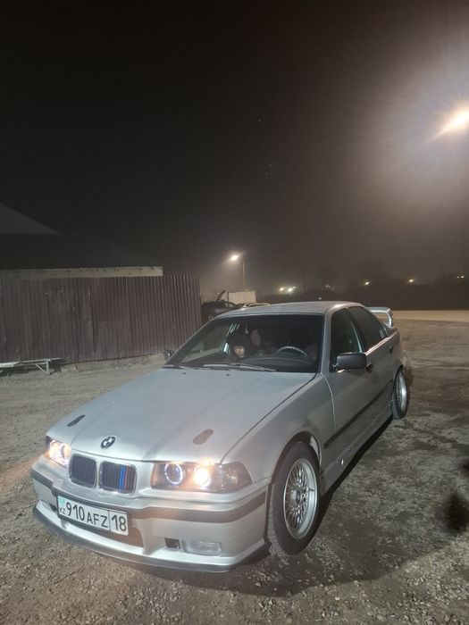 Продам бмв е 36 м 40 1.8