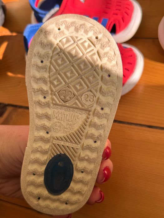 Детски обувки и сандали