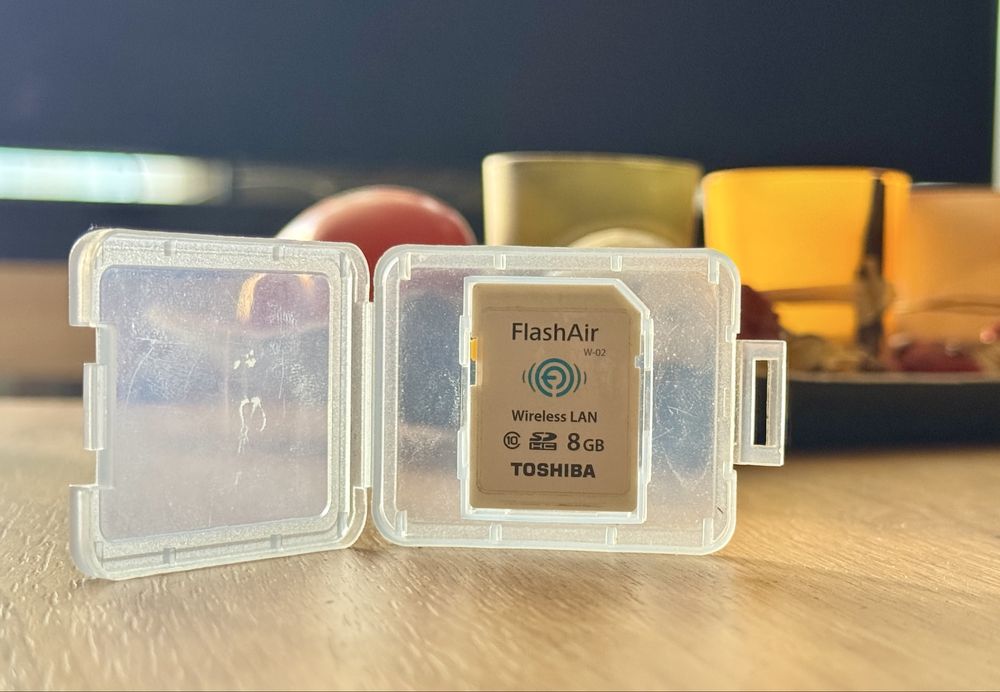 Карта памет WiFi Toshiba Flash Air 8Gb class 10 SDHC  memory card
