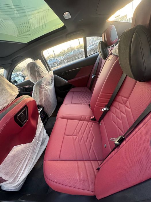 Bmw l5  40 L 2025 yil