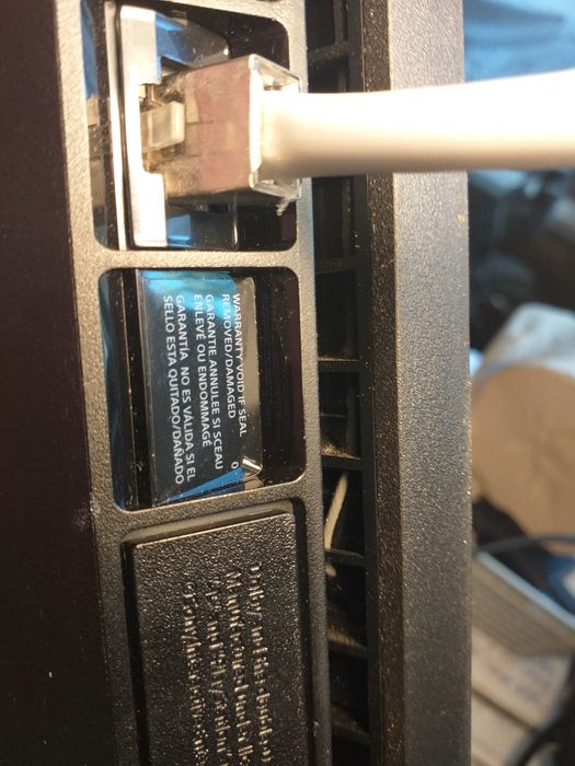 Consola PLaystation 4/PS4 /Modata 12.50/Are 200 jocuri instalate in ea