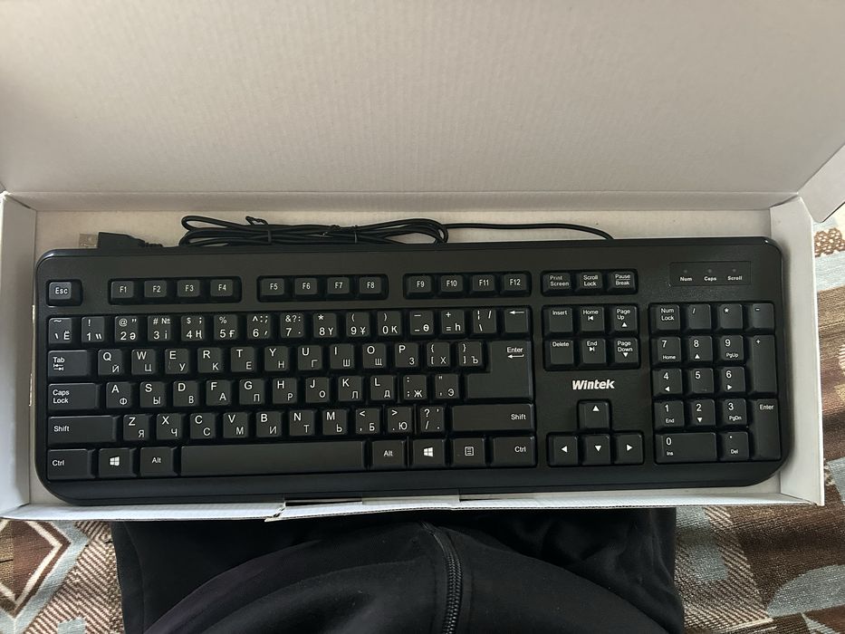 Продам Клавиатуру