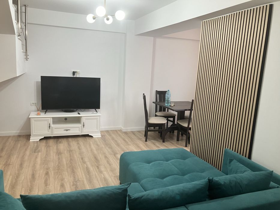 Apartament 3 camere faleza nord