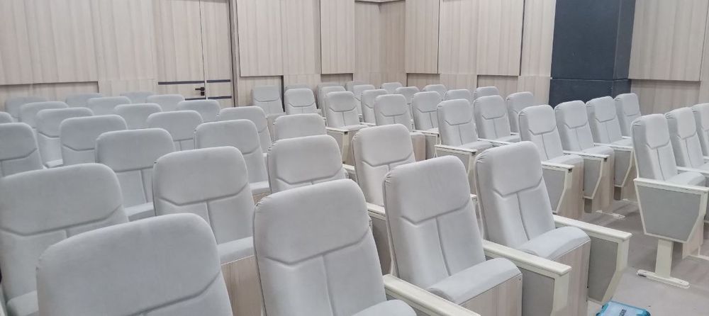 Кресла для театров и залов Teatr o'rindiqlari
