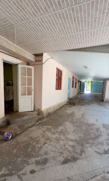 Продаётся участок,земля.Газалкент!