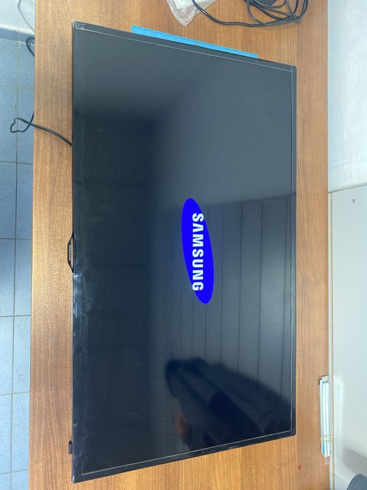 Телевизор Samsung 42 диагональ