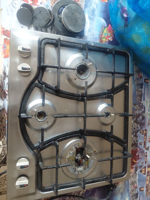 Продам газ плиту