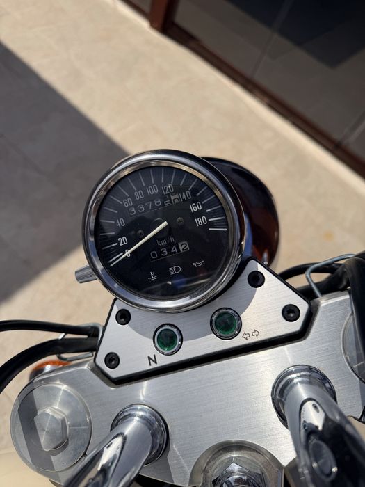 Suzuki Marauder VZ 800