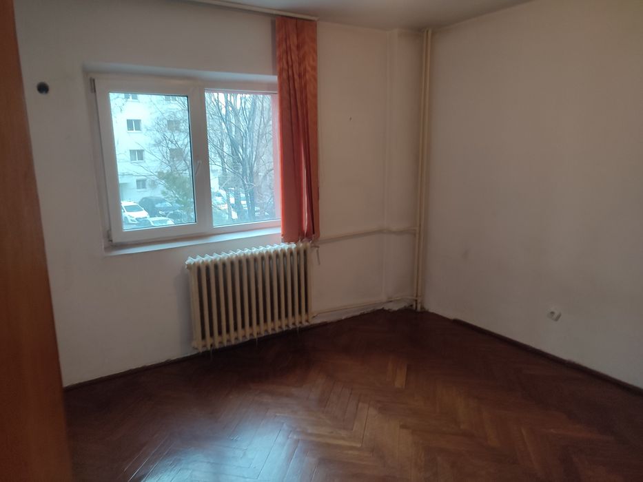 Vânzare 4 camere Mosilor