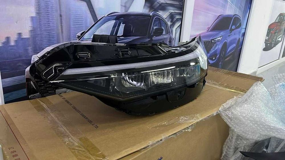 Фары на Elantra CN7 China/Korea