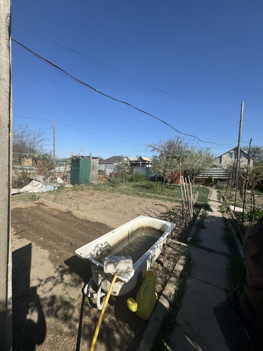 Срочно продам дачу по 4 маршруту .12 сот.