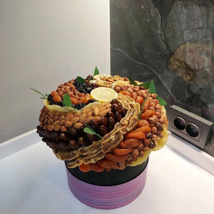 Корзина сухофруктами Алматы