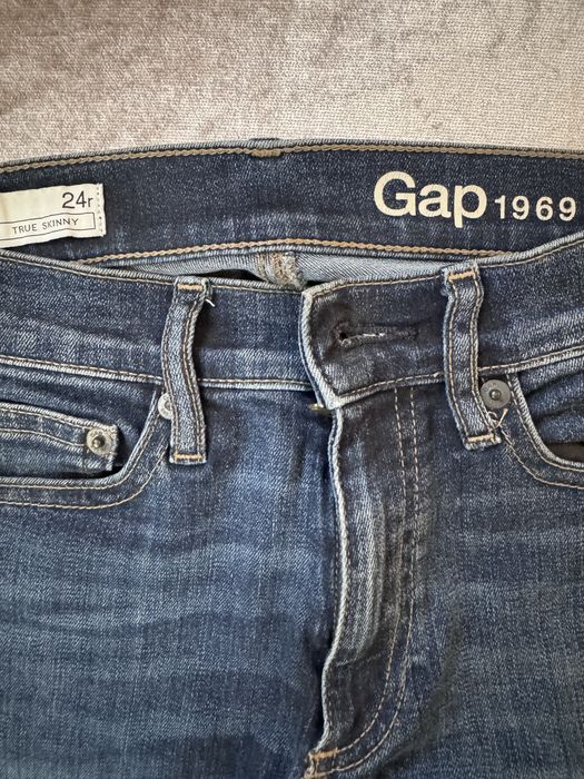Ддинсы gap, zara