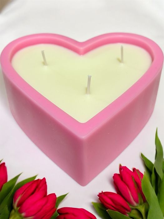 Свещ “ Розово сърце”