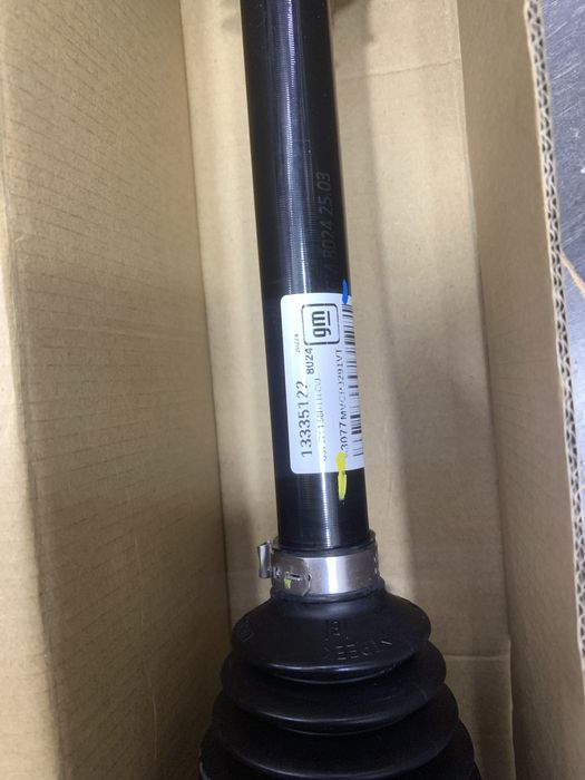 Malibu 1 (2,4) L (chap) granata GM ORGINAL zbori