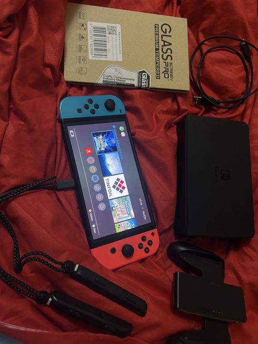 Nintendo Switch Oled modat