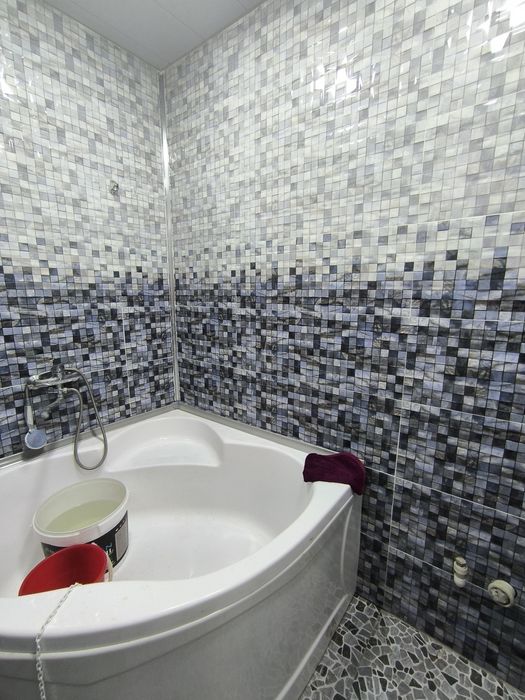 Ипотека 2 х в 3х ком кирпич ремонт под ключ. Янгиюль. 1/2 балкон 2*6