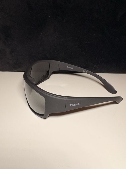Ochelari de soare Polaroid unisex noi/nepurtati