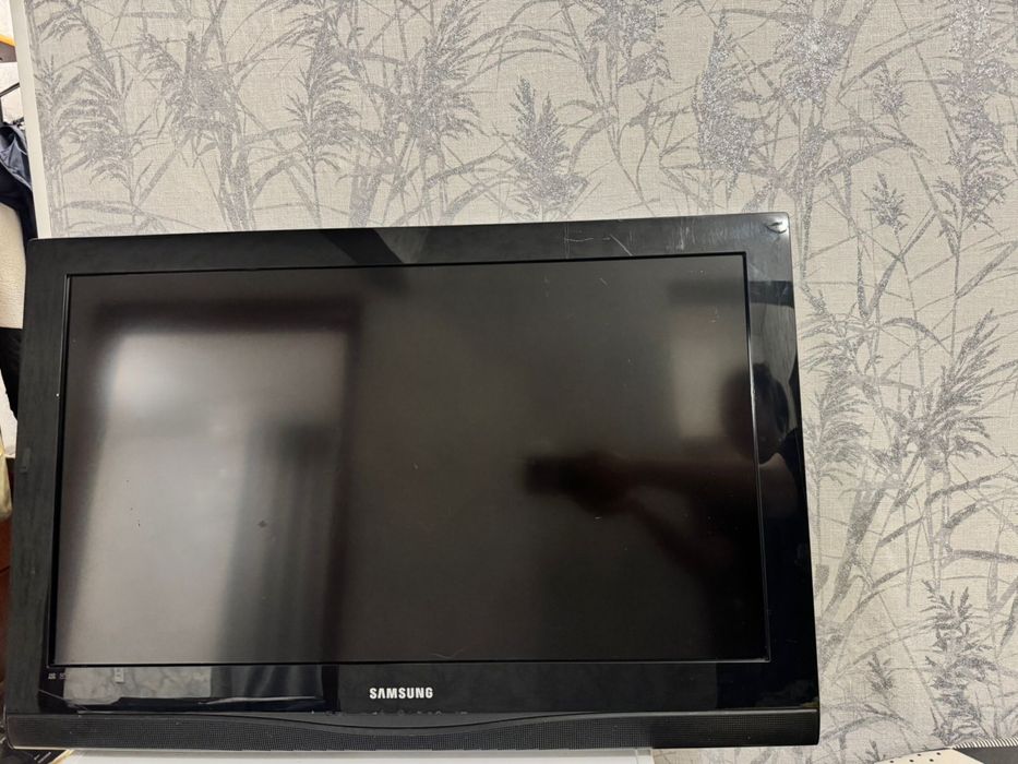Продам телевизор Samsung