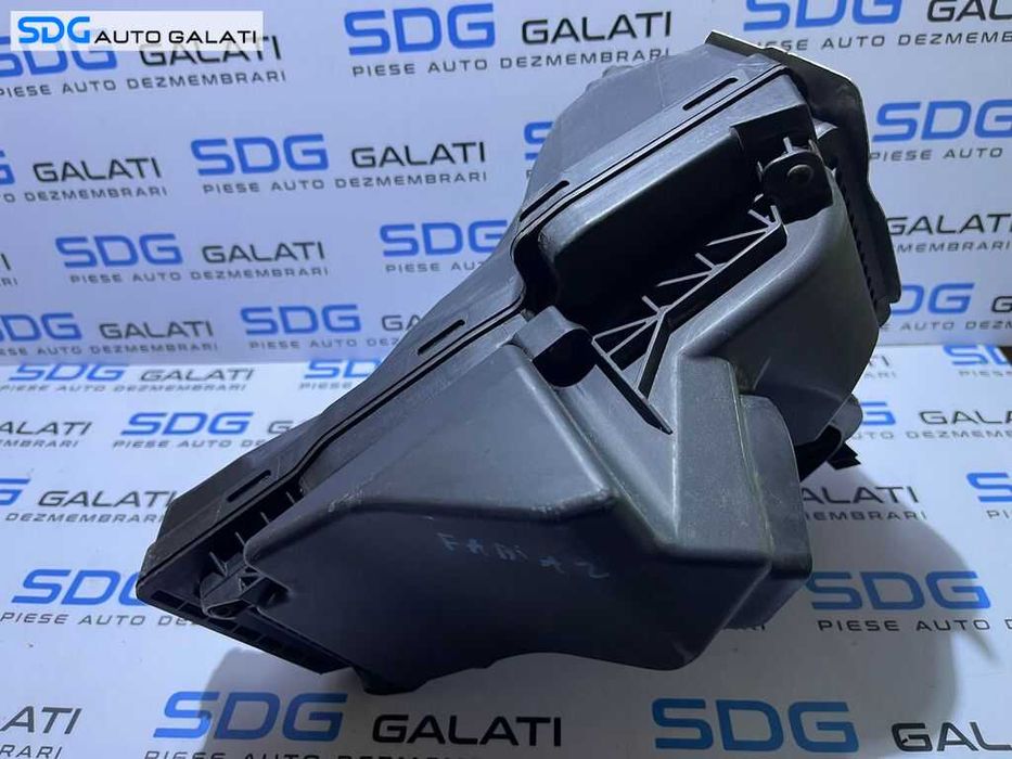 Carcasa Filtru Aer Audi A5 2.0 TDI CAGA CAGB CAHA CAHB CMEA CMFA CMFB CGLC CGLD CJCA CJCB CJCD 2008 - 2017 Cod 8K0133837T 8K0133843E 8K0133835AD [AV0986]