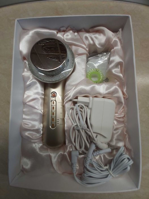 Ръчен масажор 6 в 1