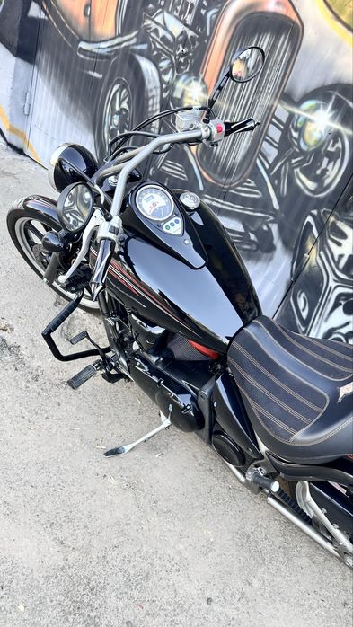 Kawasaki Vulcan VN 900 custom special edition