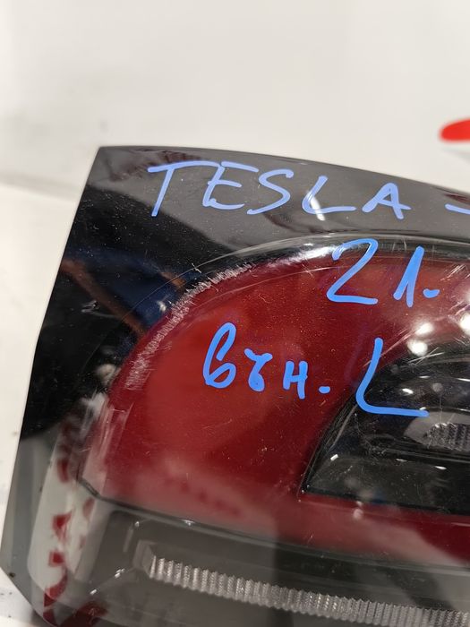 Външен ляв /Външни стопове за Tesla S 2021-2023г