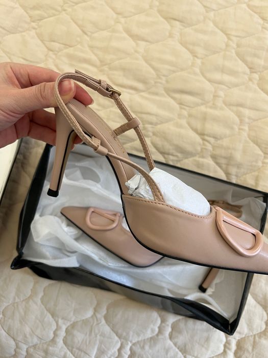 Кожаные туфли новые