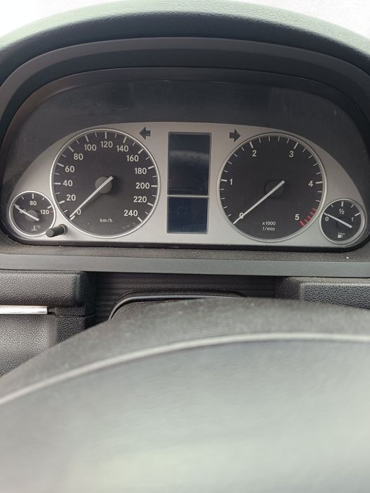 Mercedes w145 b200cdi автоматик на части