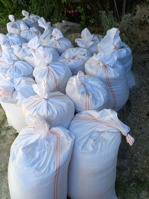 vand nisip cu pietris, la saci rafie