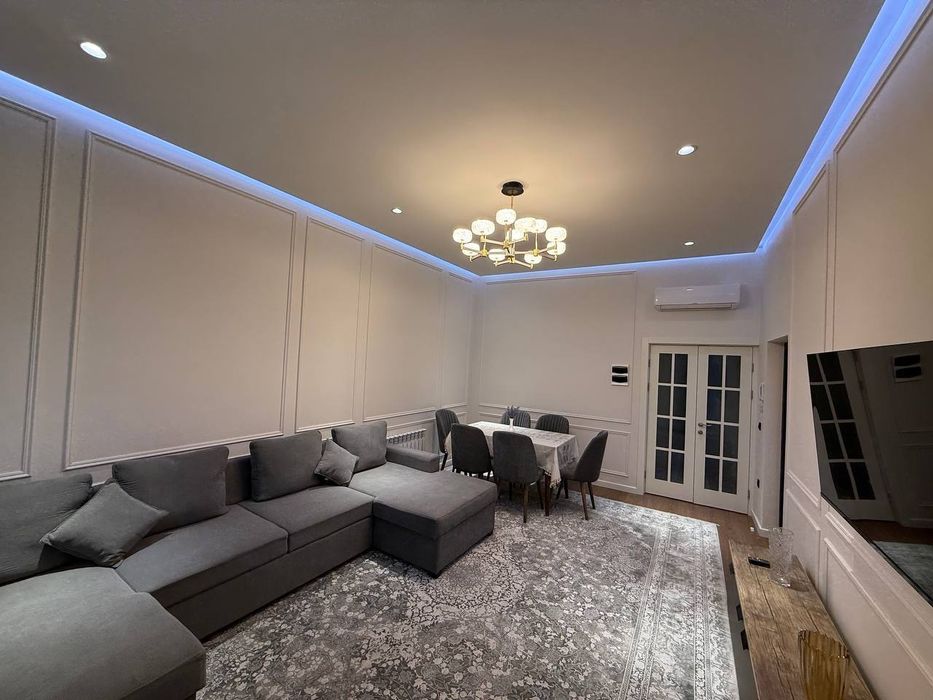 Продается 6ти ком квартира, ЖК Nur, ор-р:напр-в Алайского рынка, 210м²