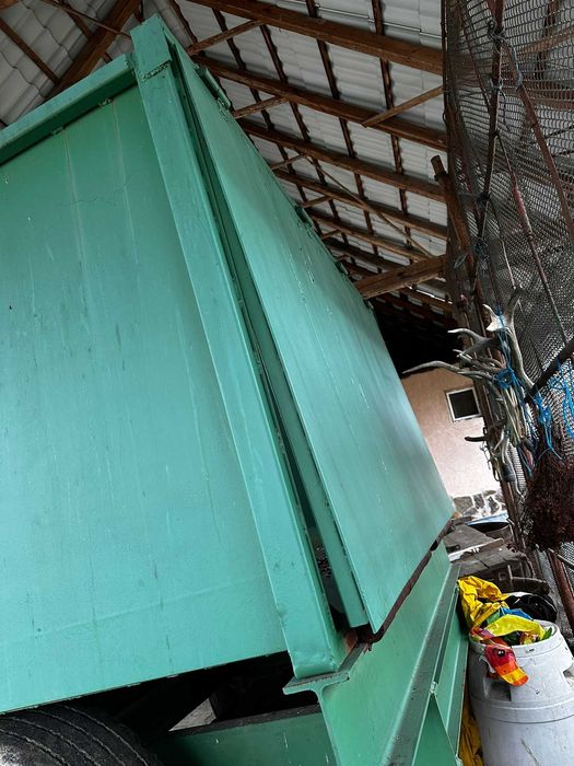 Remorcă de vânzare