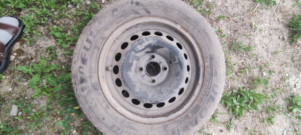 Запаска для рено r15