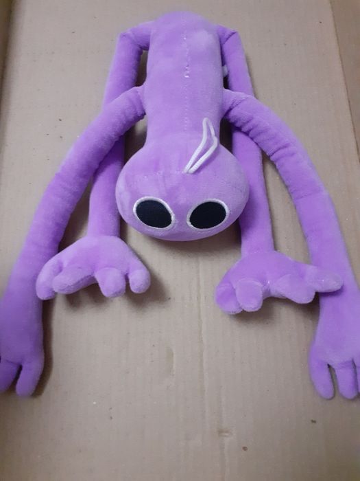 Игрушки по 100 каждая