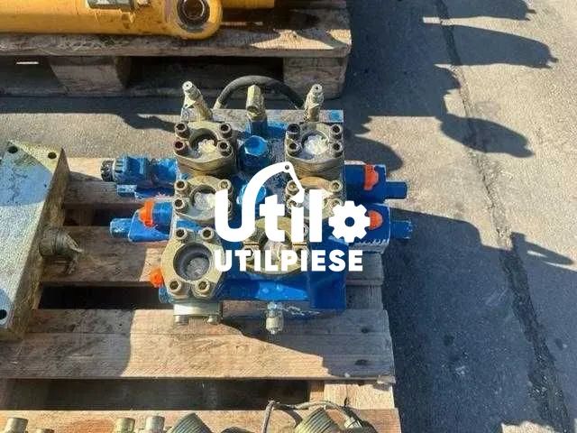 Distribuitor hidraulic Liebherr L566 L576 L580 L586 + piese