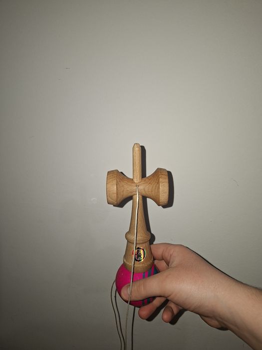 Kendama europe og b1