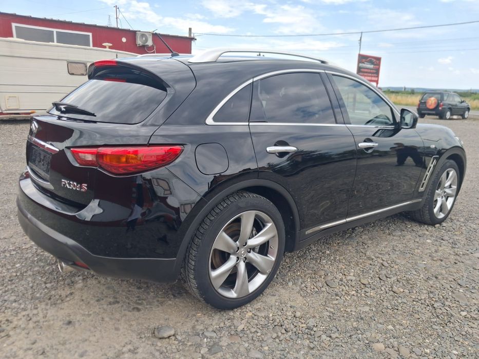 INFINITI Unknown Model 2012 — imagine 5